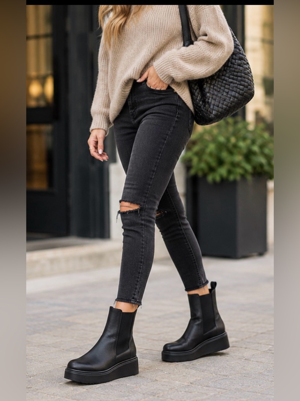 Steve Madden Clarisa Black Chelsea Platform Ankle Boots – Chunky Sole